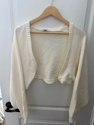 Aritzia TNA Cream Cropped Cardigan  thumbnail 2