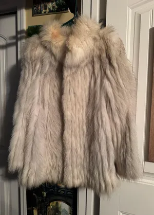 Vintage Fox Fur Coat White Size M thumbnail 1