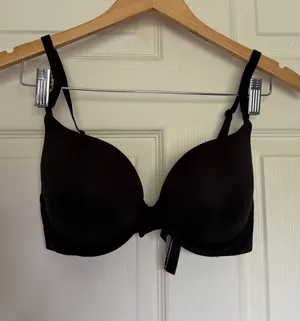34D Victoria's Secret Push-Up thumbnail 1