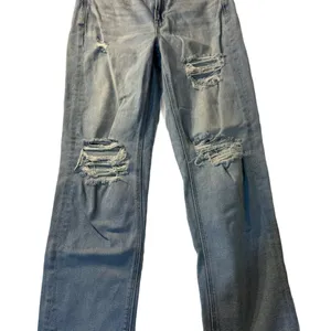 American Eagle Jeans Size 6 Regular Inseam 27 inches Mom Straight Stretch thumbnail 1