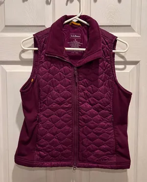LL Bean Fleece Lined PrimaLoft Quilted Vest Womens‎ Small Magenta Berry Gorpcore thumbnail 1