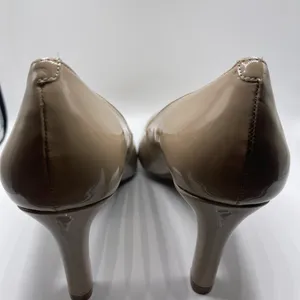 Bandolino nude mid heel pump size 9 thumbnail 4