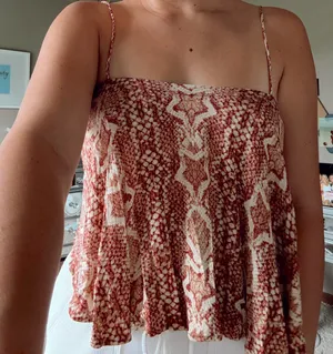 Urban Outfitters Top thumbnail 4