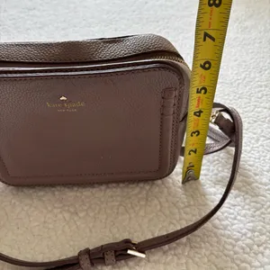 Kate Spade New York Orchard Street Arla Pebbled Leather Crossbody Bag Mauve Plum thumbnail 10