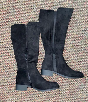 Knee High Black Boots Size 7 thumbnail 1