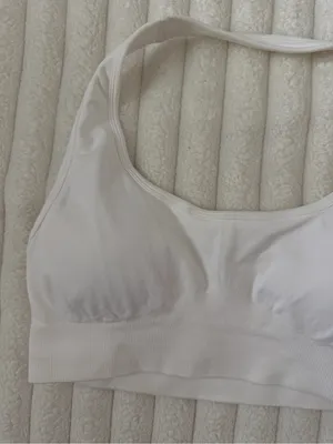 Endoire Seamless White Racerback sports bra thumbnail 4