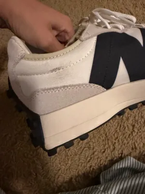 New Balance 327 Women’s thumbnail 7