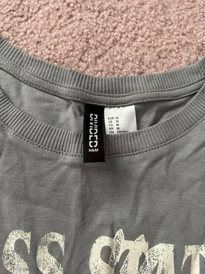 H&M Divided Muscle Tee thumbnail 2