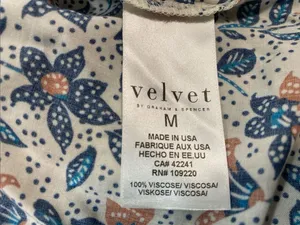 Velvet by Graham & Spencer White Floral V-Neck Blouse with Blue & Brown Accents thumbnail 9