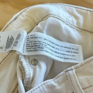 Abercrombie & Fitch Petite Ultra High Rise Ankle Straight Jeans Stretch Cream‎ thumbnail 9