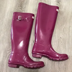 Hunter Original Gloss Rain Boots Magenta Purple thumbnail 4