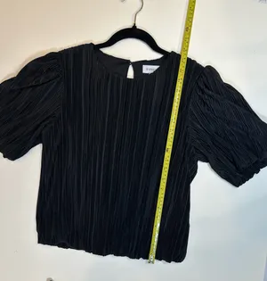 Evereve Top Black Volume Sleeve thumbnail 3