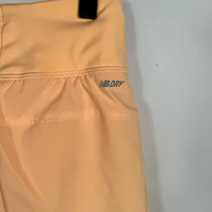 New Balance Running Shorts XS‎ Peach Lightweight Athletic Activewear Women thumbnail 7