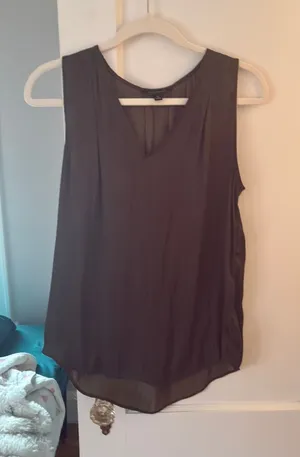 Olive Banana Republic Top thumbnail 1