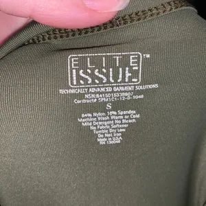 Elite Jeans Elite Issue army green athletic short sleeve shirt thumbnail 5
