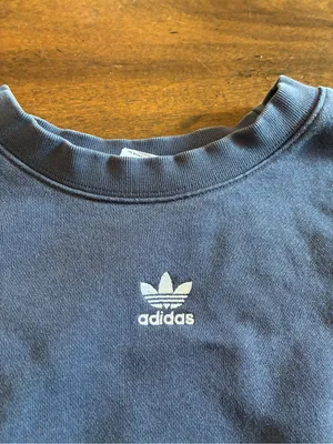 Adidas Sweatshirt Crewneck Women’s Medium Navy Blue Logo Embroidered thumbnail 2