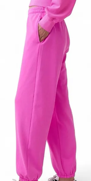 Gap Mid Rise Relaxed Pants NWT thumbnail 1
