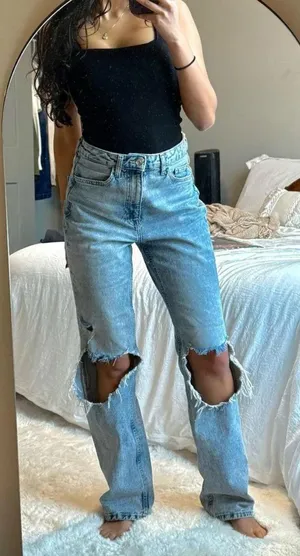 H&M Straight Jeans thumbnail 1