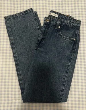 ZARA Mid-Rise Straight Jeans thumbnail 1