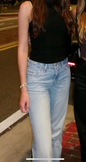 ZARA Mid-Rise Wide-Leg Jeans thumbnail 2