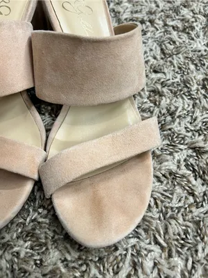 42 Gold Suede Block Heels Sz 7 thumbnail 8