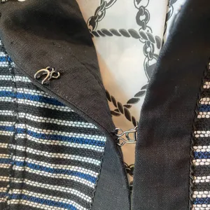 White House Black Market Tweed Blazer Size 2 thumbnail 4
