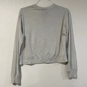 Nike Gray Cropped Crewneck Sweatshirt Women’s Small | Logo Pullover thumbnail 2