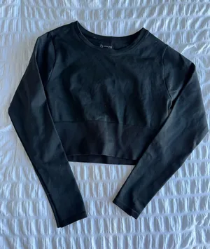 black aerie offline long sleeve thumbnail 1