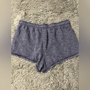 Victoria’s Secret Women’s Shorts Size Medium thumbnail 4
