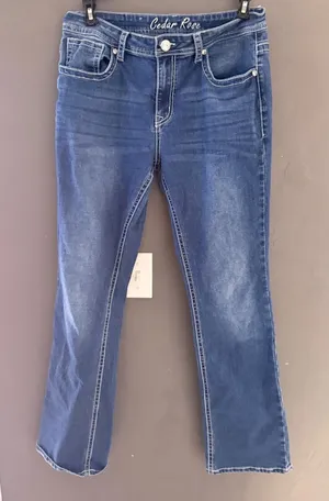 Cedar Rose Womens Blue Embellished Bootcut Jeans 32 Rhinestone Pockets‎ Denim thumbnail 1