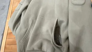 Comfrt travel hoodie  thumbnail 3