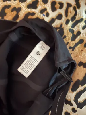 Lululemon Hat thumbnail 2