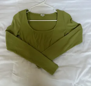 Long Sleeve Crop Top thumbnail 1