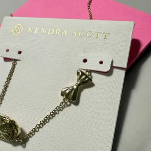 Love Shack Fancy X Kendra Scott Sunny Meadow Ditsy Purple Iris Heirloom Illusion thumbnail 4