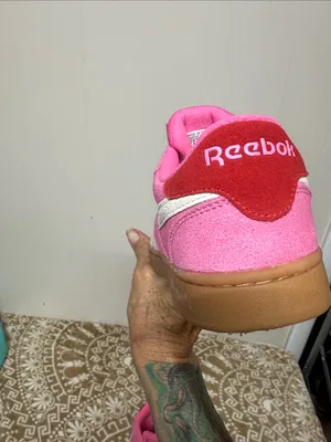 Reebok Women's Hot Pink Suede Sneakers with White Laces thumbnail 4