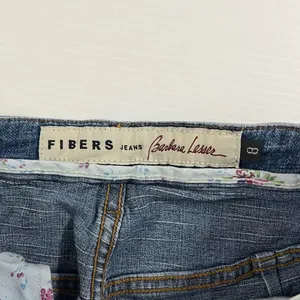 FIBERS Floral Embroidered Denim Flare Jeans Womens Size 8 Boho Hippie thumbnail 2