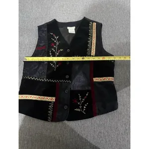 White Stag Womens Black Velvet Patchwork Floral Embroidered Cottage Core Vest S thumbnail 5