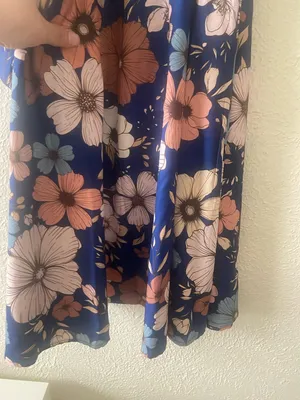 Women’s Blue Floral Midi Dress with Tie Waist thumbnail 9