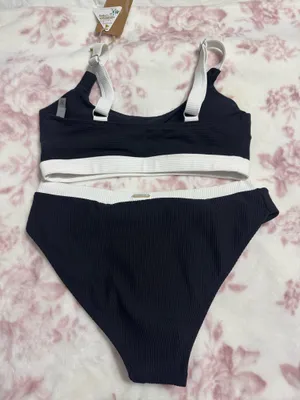 Bikini Black thumbnail 2
