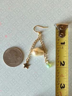 Handmade gold tone stainless steel unique fairy whimsy dangle earrings💐💚 thumbnail 7
