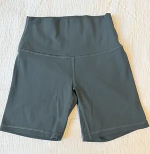 Lululemon Align High-Rise Short 6" *Grey Sage - Size 4 (Buttery Soft Nulu) thumbnail 1
