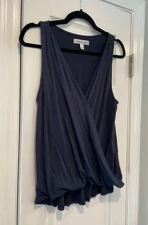 Abercrombie & Fitch Size S Navy Blue Soft Slub Knit Wrap Front Tank Top thumbnail 2