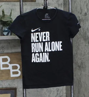 Nike Womens Slim Fit Sportwatch Graphic T-Shirt Tee 16791684ae1508 Black M thumbnail 1