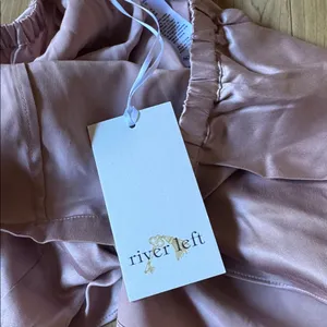 Women's Pink Silk Shorts Size XS thumbnail 3