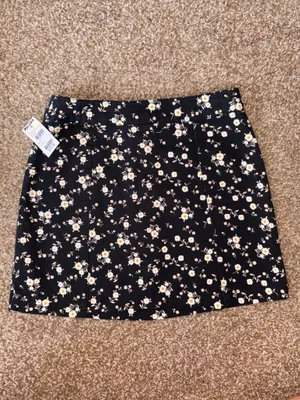 Tilly's Black Floral Button-Up Skirt thumbnail 2