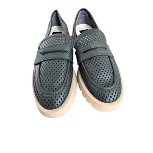 Dolce Vita Black‎ Perforated Leather Lug Sole Penny Loafers Size 8.5 thumbnail 3