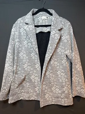 Everleigh Small Floral Jacquard Blazer Cotton Stretch Academia Preppy Cottagecor thumbnail 1