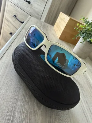 Costa Del Mar cabillito sunglasses thumbnail 2