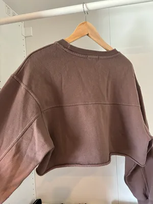 Garage Cropped Crewneck thumbnail 4