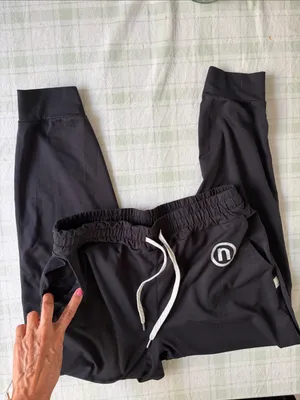 Vuori Black Athletic Jogger Pants with Drawstring thumbnail 8